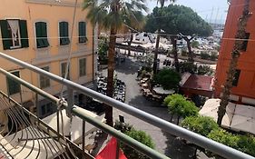 Appartamento centralissimo in Piazza Bresca